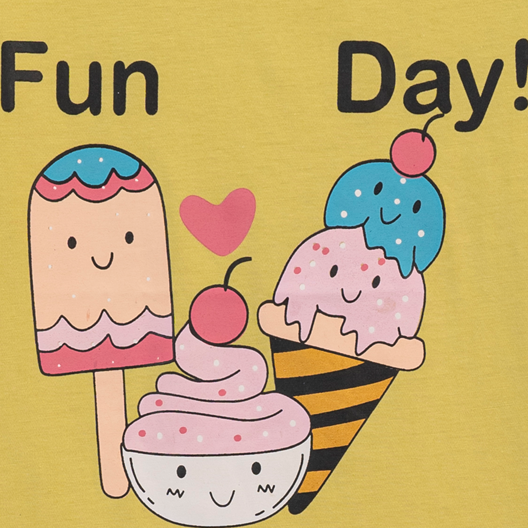 FUN DAY GRAPHIC TEE